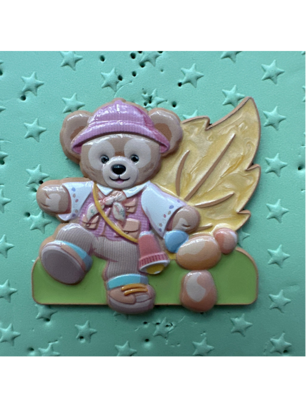 2026 Hong Kong Disneyland Duffy & Friends Fall Mystery Pin - Duffy Disney Bear